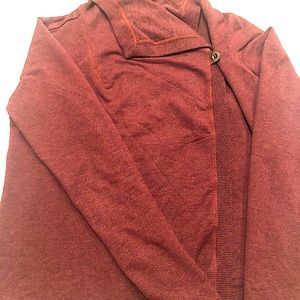Patagonia draped pullover with fastener